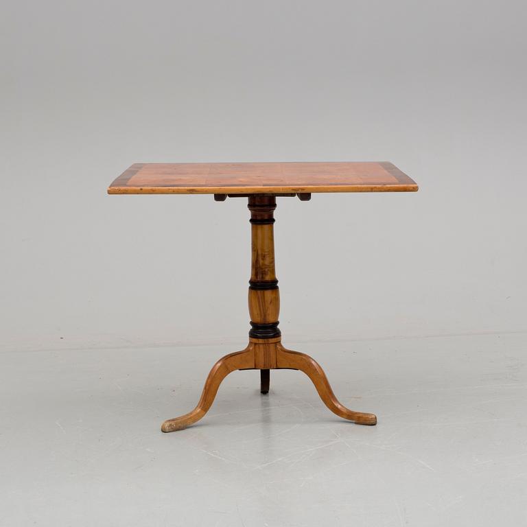 FÄLLBORD, Karl-Johan, 1800-talets första hälft.