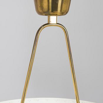 Paavo Tynell, a mid-20th-century '9060' pendant light for Taito, Finland.