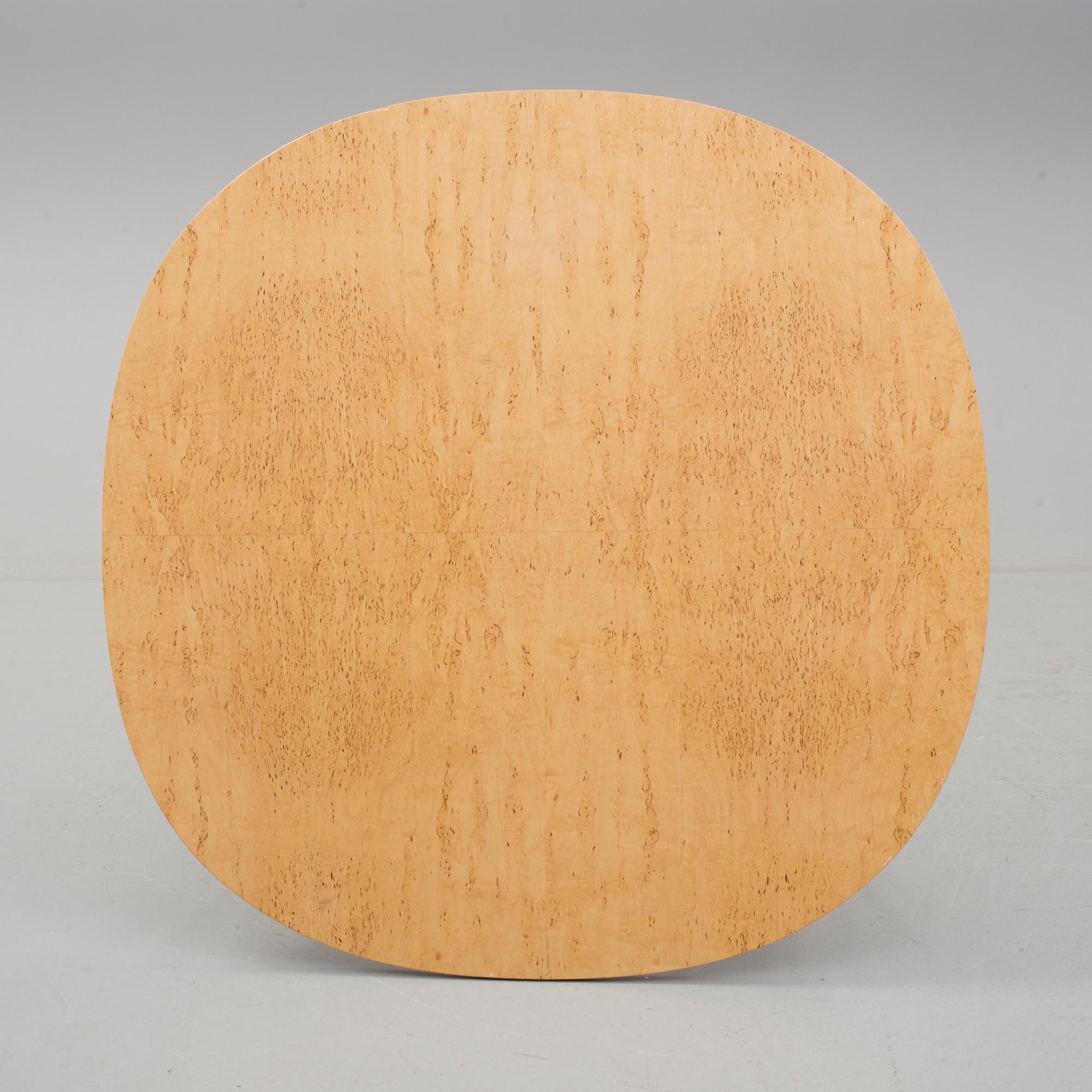 SOFFBORD, "Supercirkel", Bruno Mathsson och Piet Hein, Mathsson International, 1900-talets fjärde kvartal.