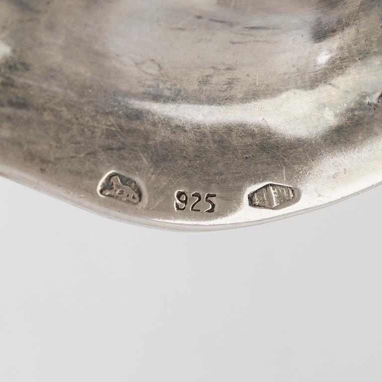 Malja, sterlinghopeaa, Pitochi, Rooma, 1950-luku, neuvostoliittolaisella tuontileimalla.
