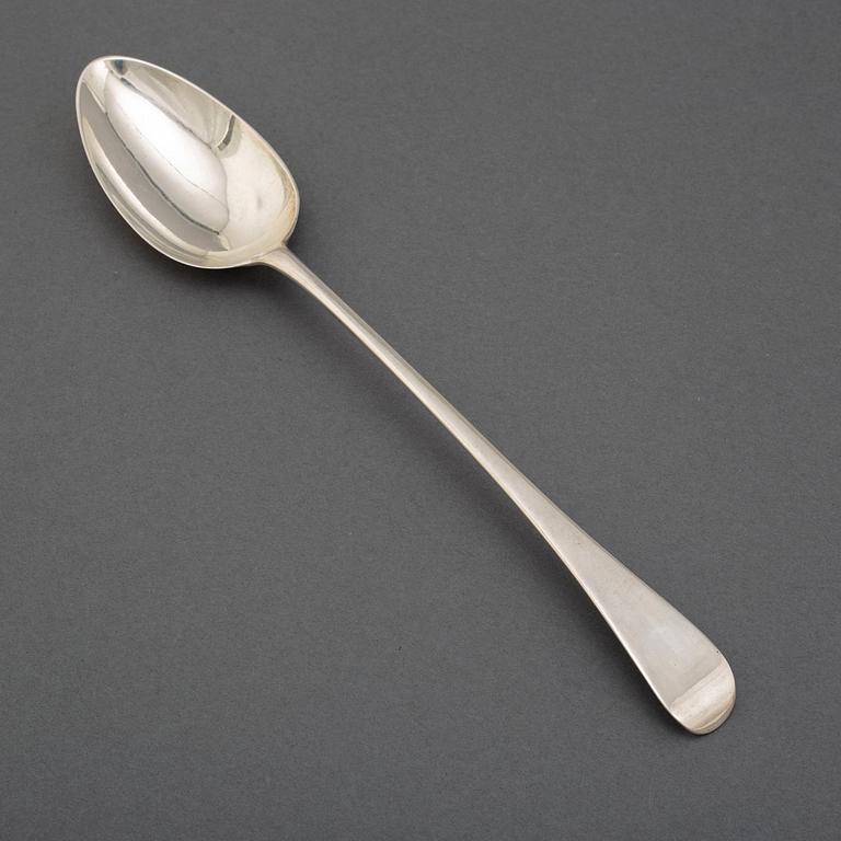 GEORGE SMITH (III) & WILLIAM FEARN, a silver serving spoon, London 1792.