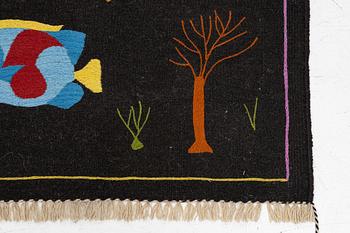 A hand-embroidered Kelim rug, c. 225 x 177 cm.