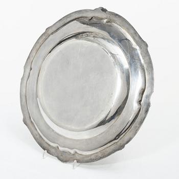 A French silver dish, mark of Adolphe Boulenger, Paris, 1876-1899.