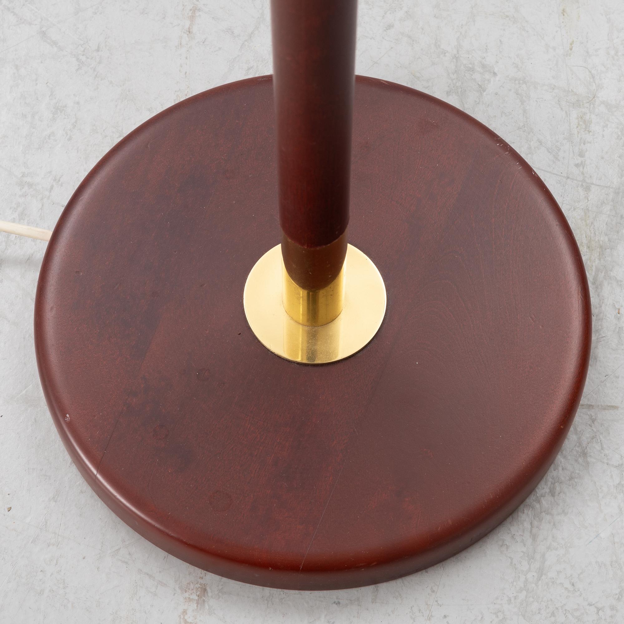 Karin Mobring och Tomas Jelinek, golvlampa, för IKEA sent 1900-tal.