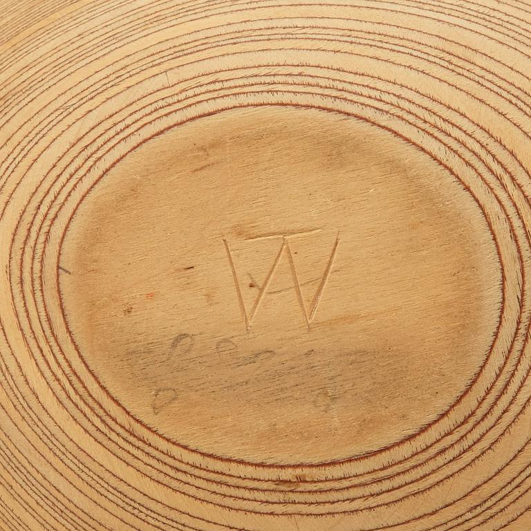 A Tapio Wirkkala aeroplan veneer dish, Finland 1950's.