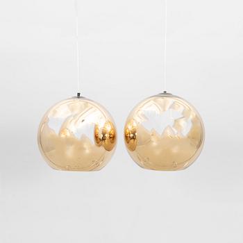 Tom Dixon, a pair of ceiling pendants 21st century.