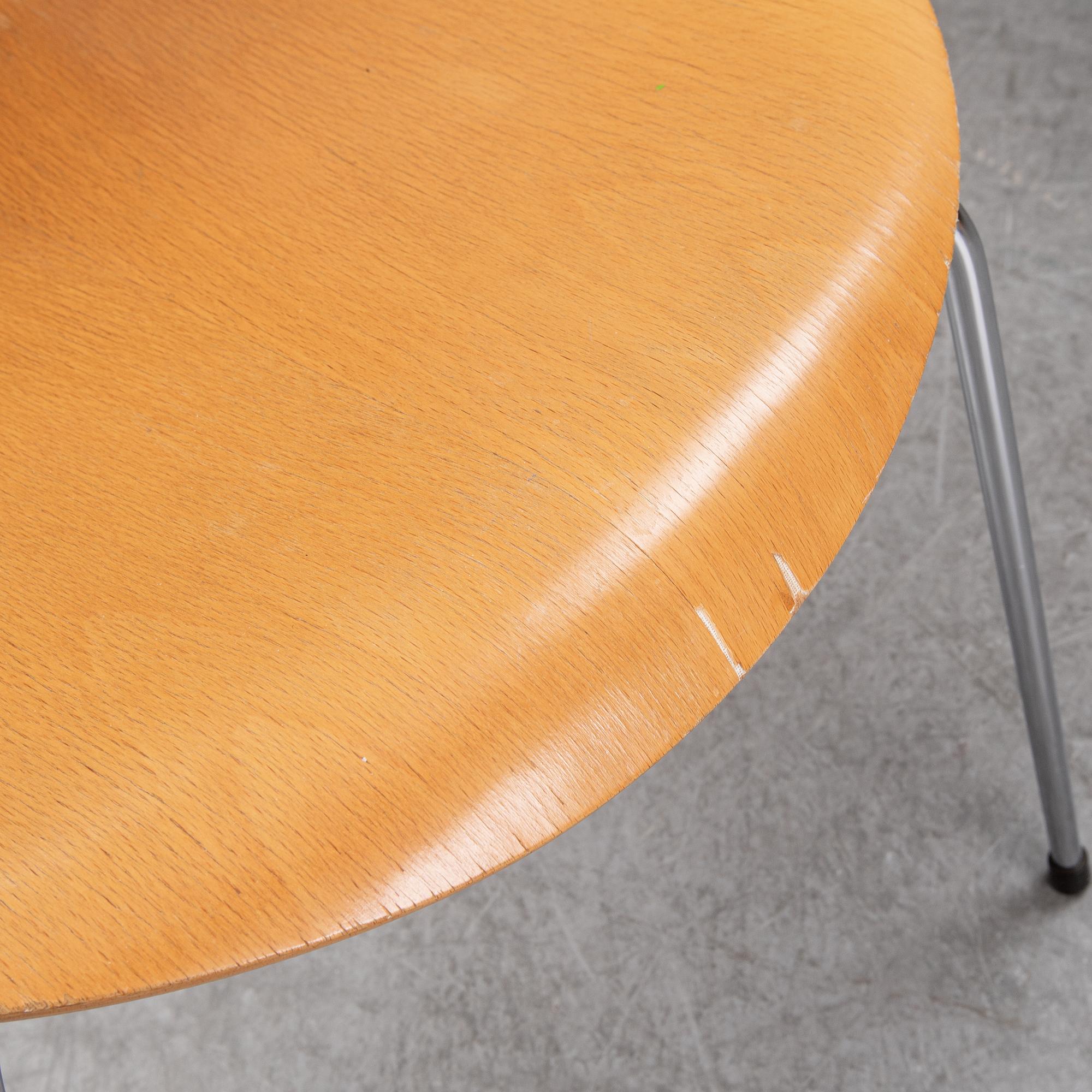 ARNE JACOBSEN, four 'Sjuan' chairs, for Fritz Hansen, Denmark, 1979.