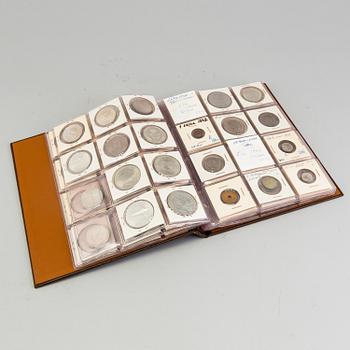 SAMLING MYNT, 102 stycken, bland annat Sverige och Danmark, 1900-tal.