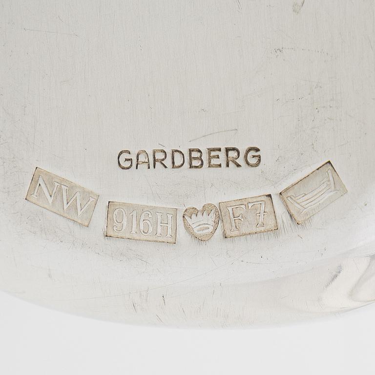 Bertel Gardberg, A silver and rosewood sauce jug, Eino Westerback, Helsinki, 1959.