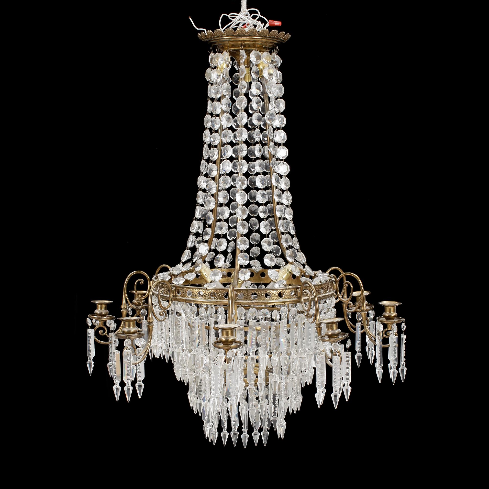 LJUSKRONA, oscariansk, sent 1800-tal. Höjd ca 88 cm.