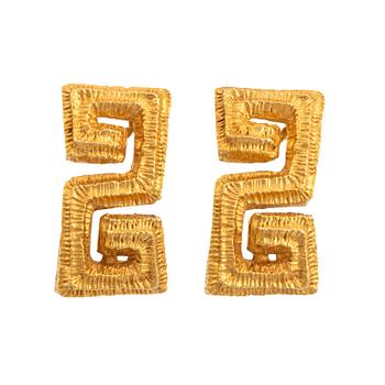 563. A pair of 18K gold Maramenos & Pateras earrings.