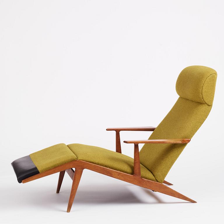 Svante Skogh, an easy chair, model no "231", Engen Möbler, Sweden 1950s.