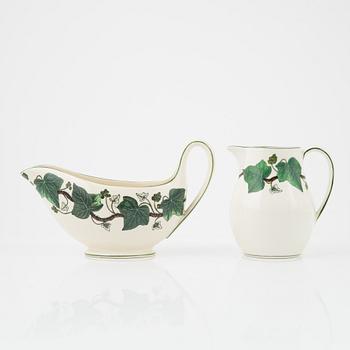Mat- och kaffeservis, ca 77 delar, flintgods, "Napoleon Ivy", Wedgwood.