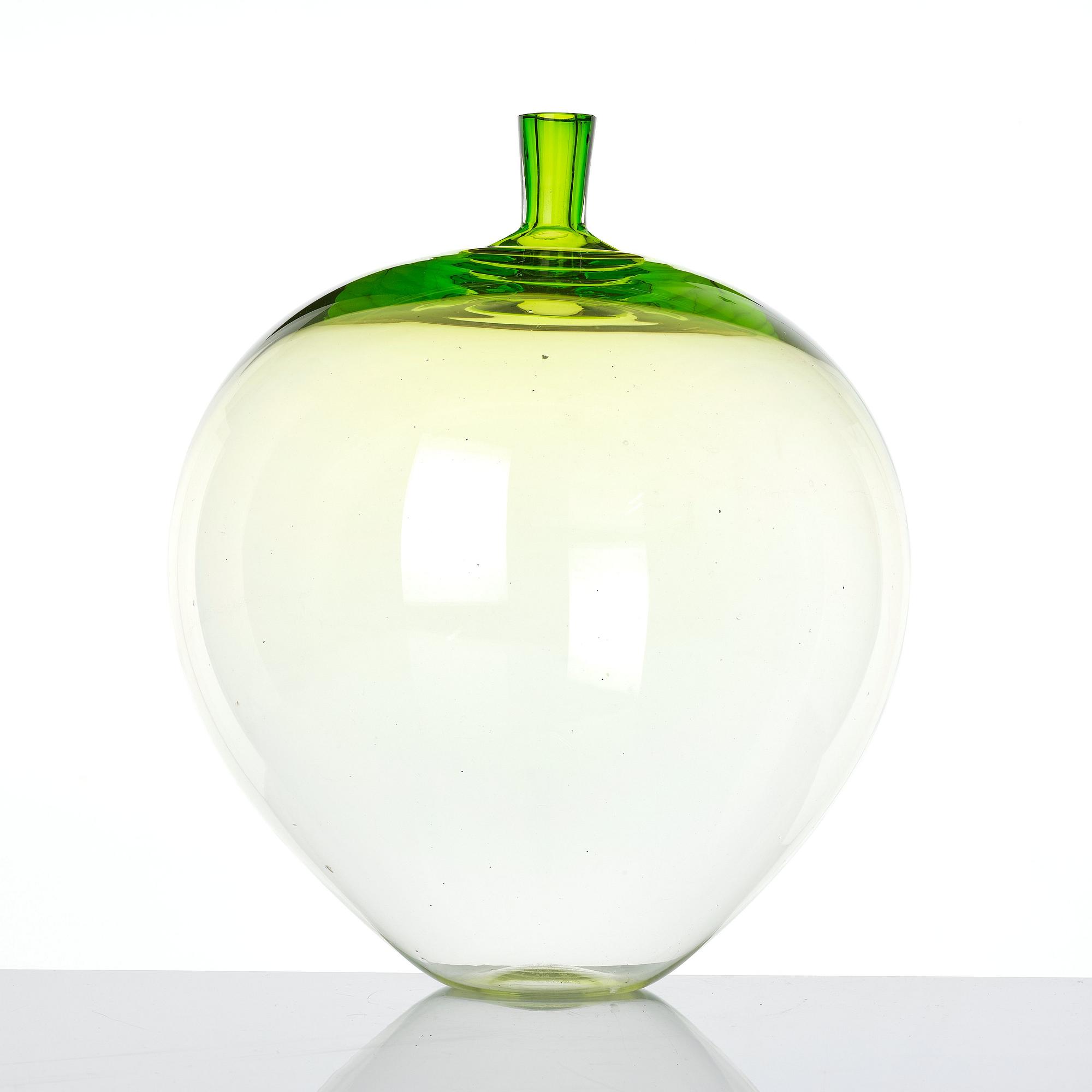 Ingeborg Lundin, vas "Äpplet", Orrefors, efter 1957, detta exemplar sannolikt 1980-90-tal.