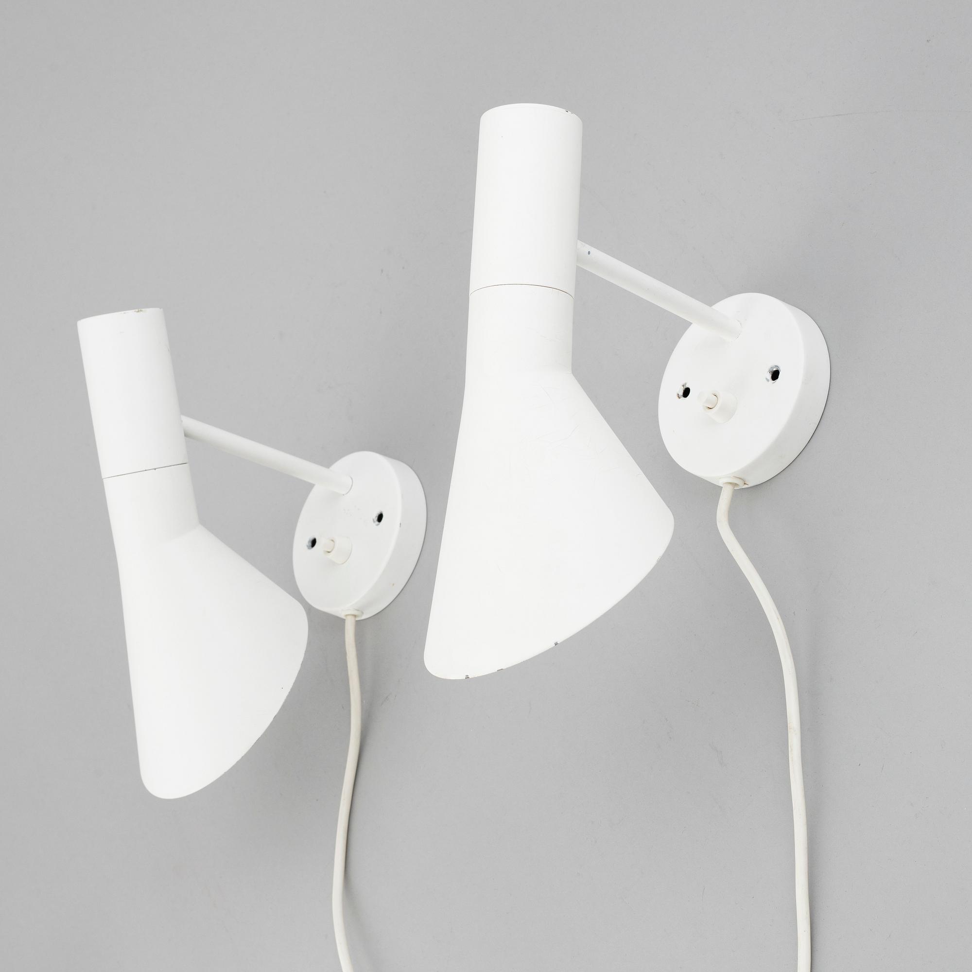 ARNE JACOBSEN,