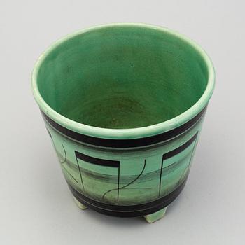 A flower pot by Ilse Claesson for Rörstrand of the V series, 1930´s.