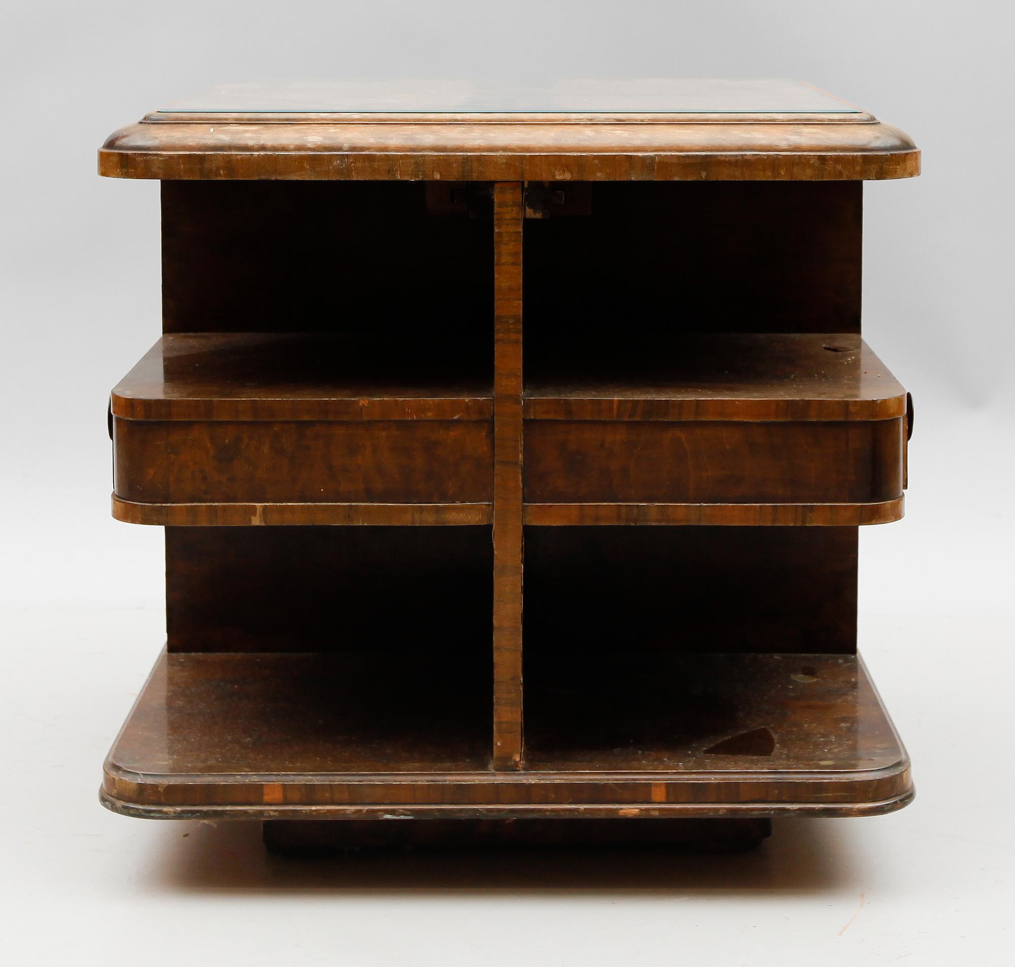 BARBORD, 1900-talets första hälft.