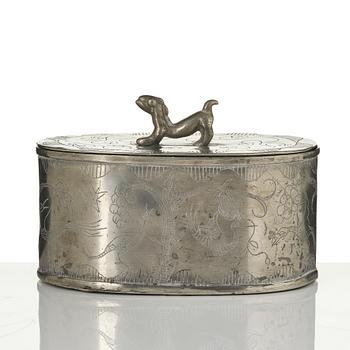 Nils Fougstedt, a Swedish Grace lidded box, Stockholm, 1923.