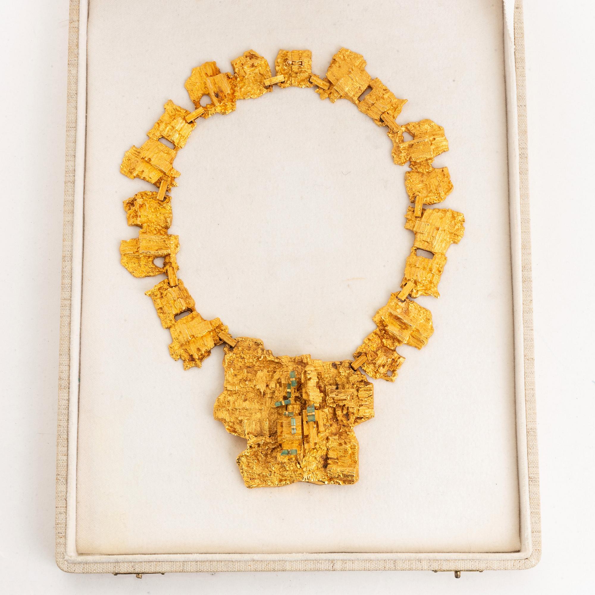 A Björn Weckström necklace "The living wall".
