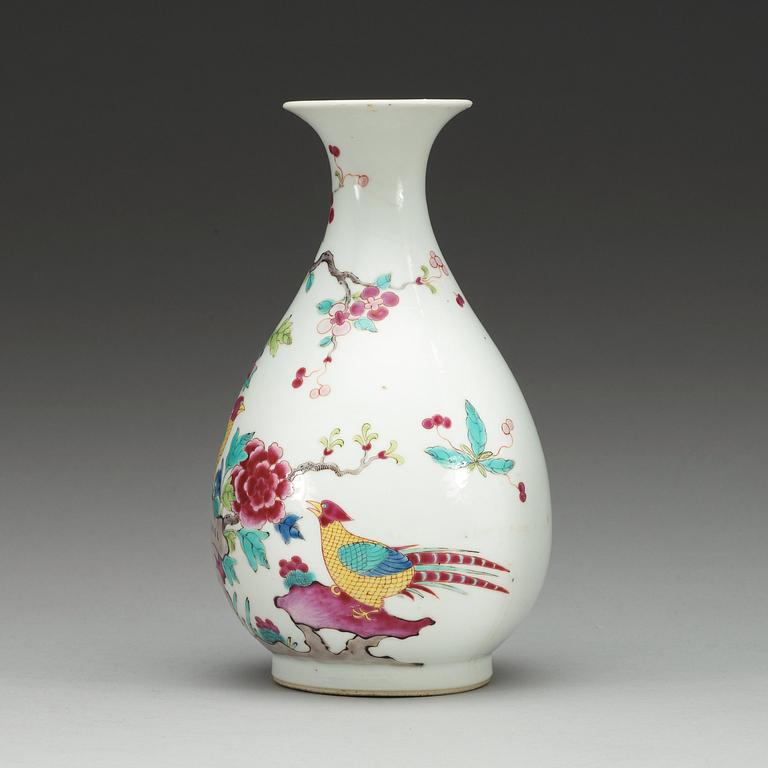 A Chinese famille rose vase, presumably Republic.