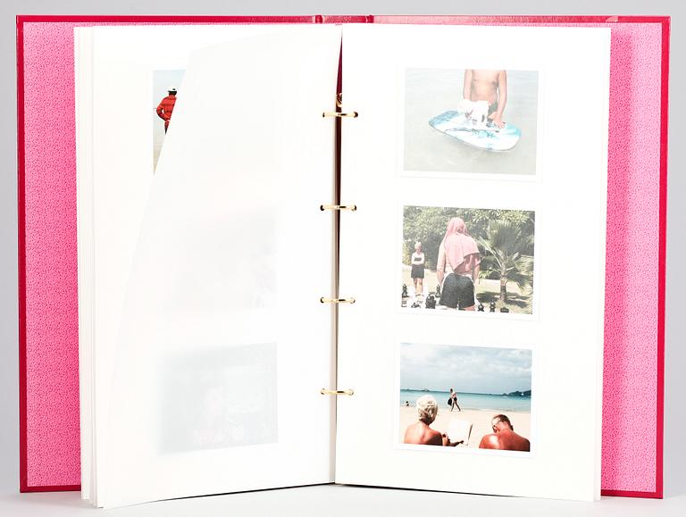 JENS ASSUR, fotoalbum, sign o numr. 121/250.