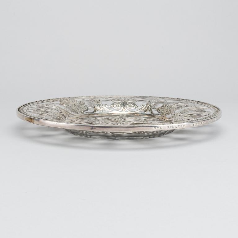 A Swedish 20th century silver and glass dish mark of WA Bohlin Stockholm 1920 diam ca 30,5 cm.
