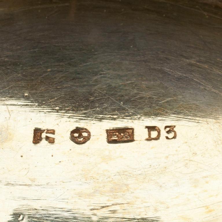SNUSDOSA, silver. Erik Burman 1810 Stockholm.  Vikt 40 g.