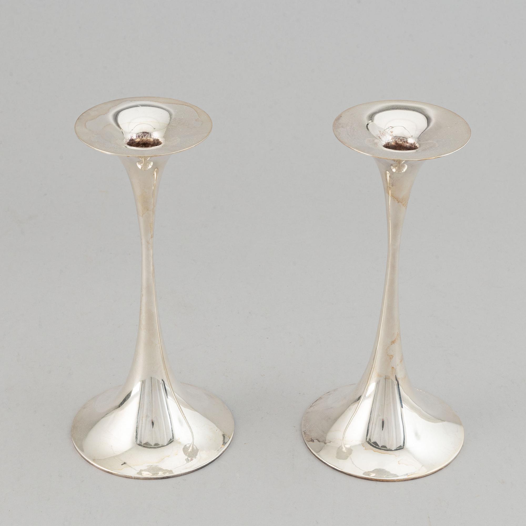 Tapio Wirkkala, ljusstakar, ett par, silver, "Trumpetti", Kultakeskus, Tavastehus, 1979.