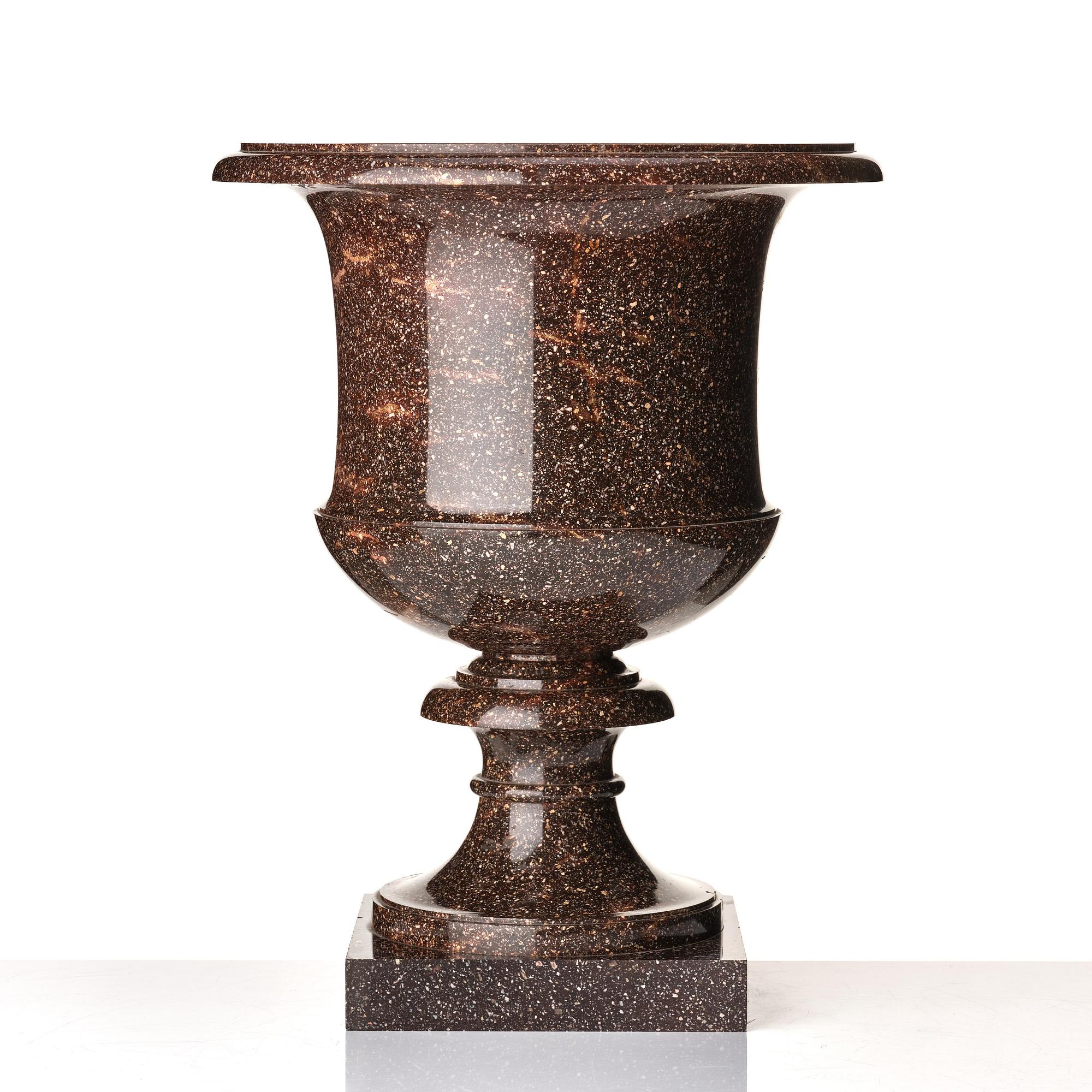 Urnor, ett par, Älvdalen, 1800-talets början, Sengustavianska.