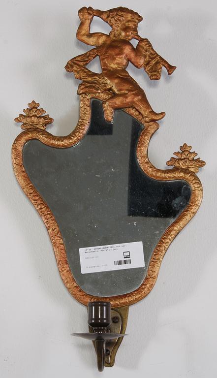 SPEGELLAMPETTER, ett par. Barockstil. För ett ljus.