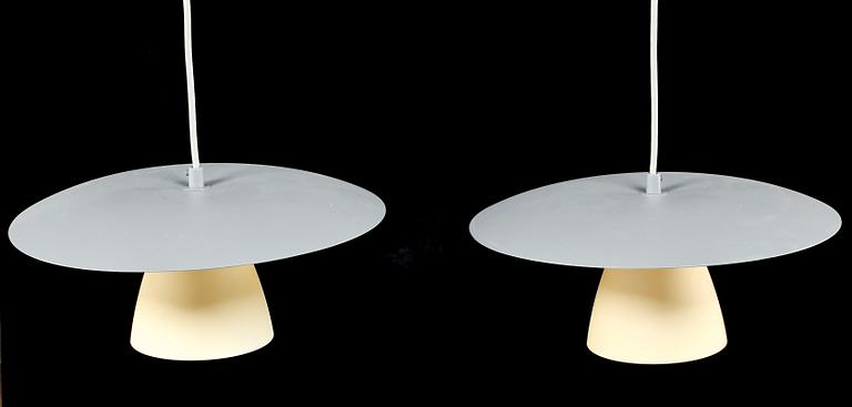 TAKLAMPOR, ett par, Luxo, 1900-talets andra hälft. Höjd ca 18 cm.