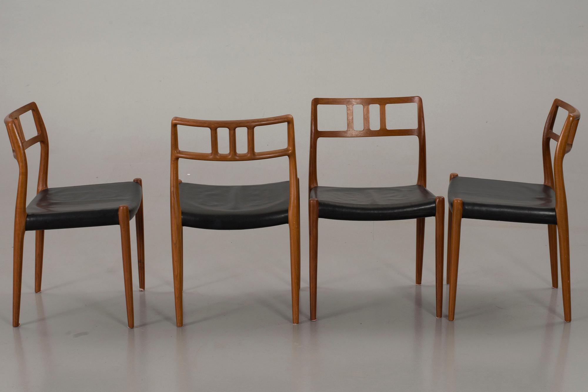 MATBORD och 4 STOLAR, bl a J L Möller models, Danmark, 1900-talets andra hälft.