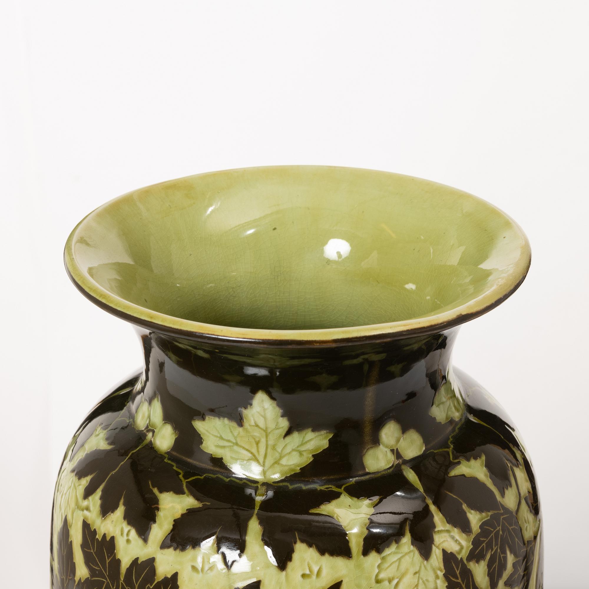 Gunnar G:son Wennerberg, & Peder Möller, a creamware vase, Gustavsberg 1898.