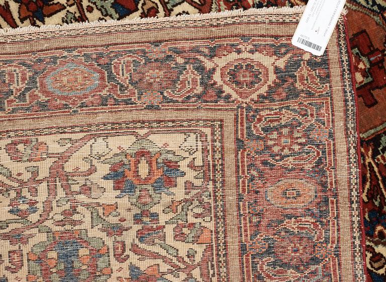 SEMIANTIK SAROUK FERAGHAN sannolikt. 205,5 x 128,5 cm.