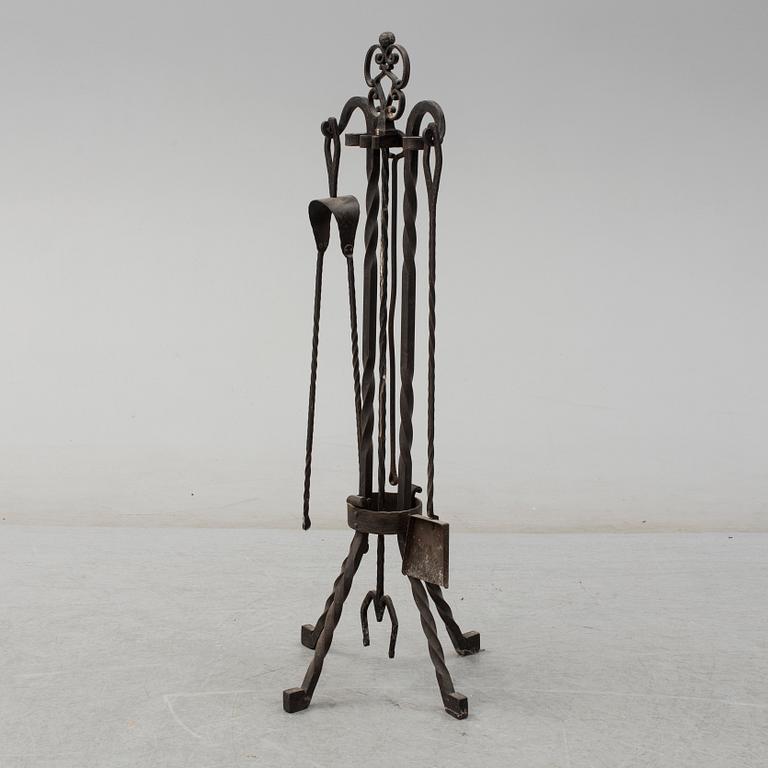 FIRE UTENSILS, iron, five parts, early 20th century.