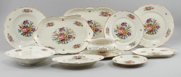 MATSERVIS, 57 delar, porslin, "Sanssouci", Rosenthal, 1900-talets andra hälft.