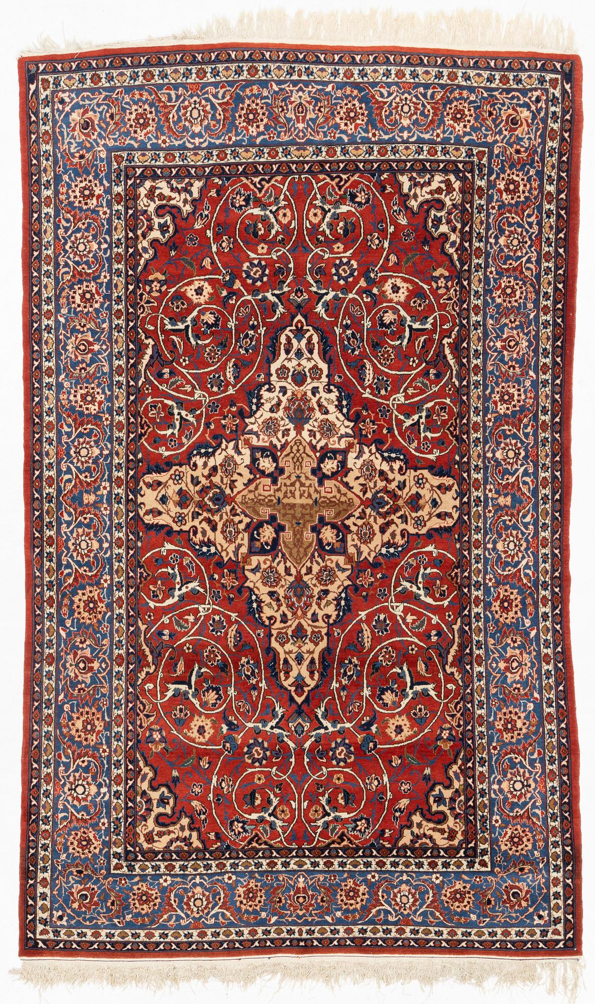 Carpet, Isfahan, mid 20th century, 245 x 163 cm.