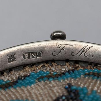 PORTMONNÄ, silver och pärlbroderi, Gustaf Mauritz Åkerblom, Tammerfors 1845-57.