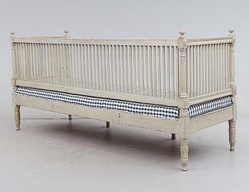 SOFFA, sengustaviansk, omkring år 1800.