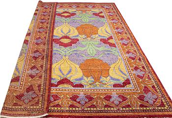 Matto, oriental, ca 306 x 240 cm.