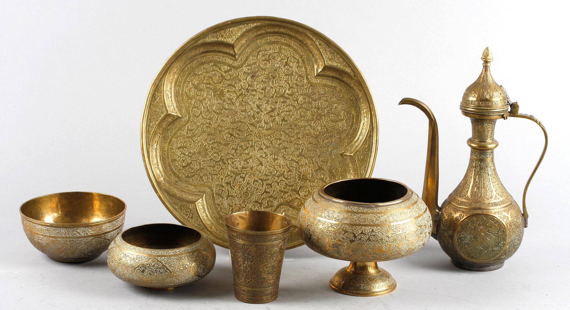 SERVIS, 6 delar. Mässing, 1800/1900-tal.