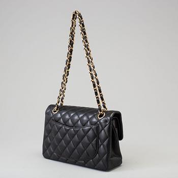VÄSKA, "Double flap" Chanel, 2005-2006.