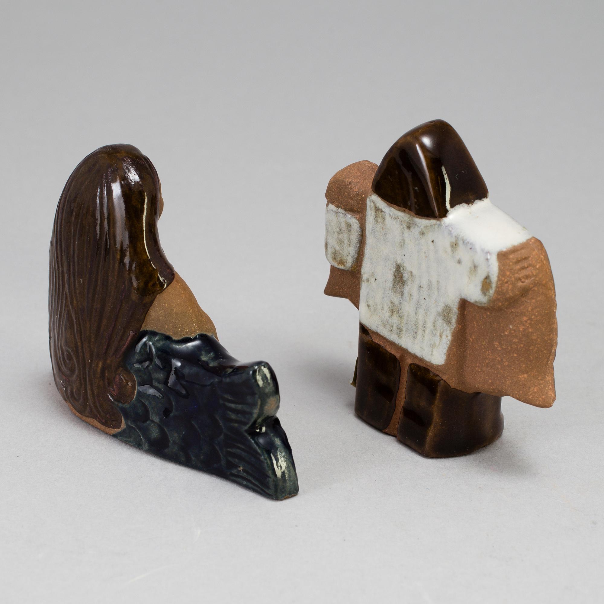 2 stoneware figurines by Lisa Larson for Gustavsberg. Produced 1969-1972.