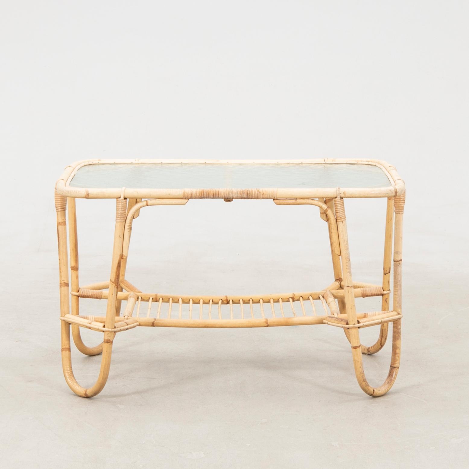 Trädgårdsgrupp 4 dlr 1900-talets mitt/andra hälft.