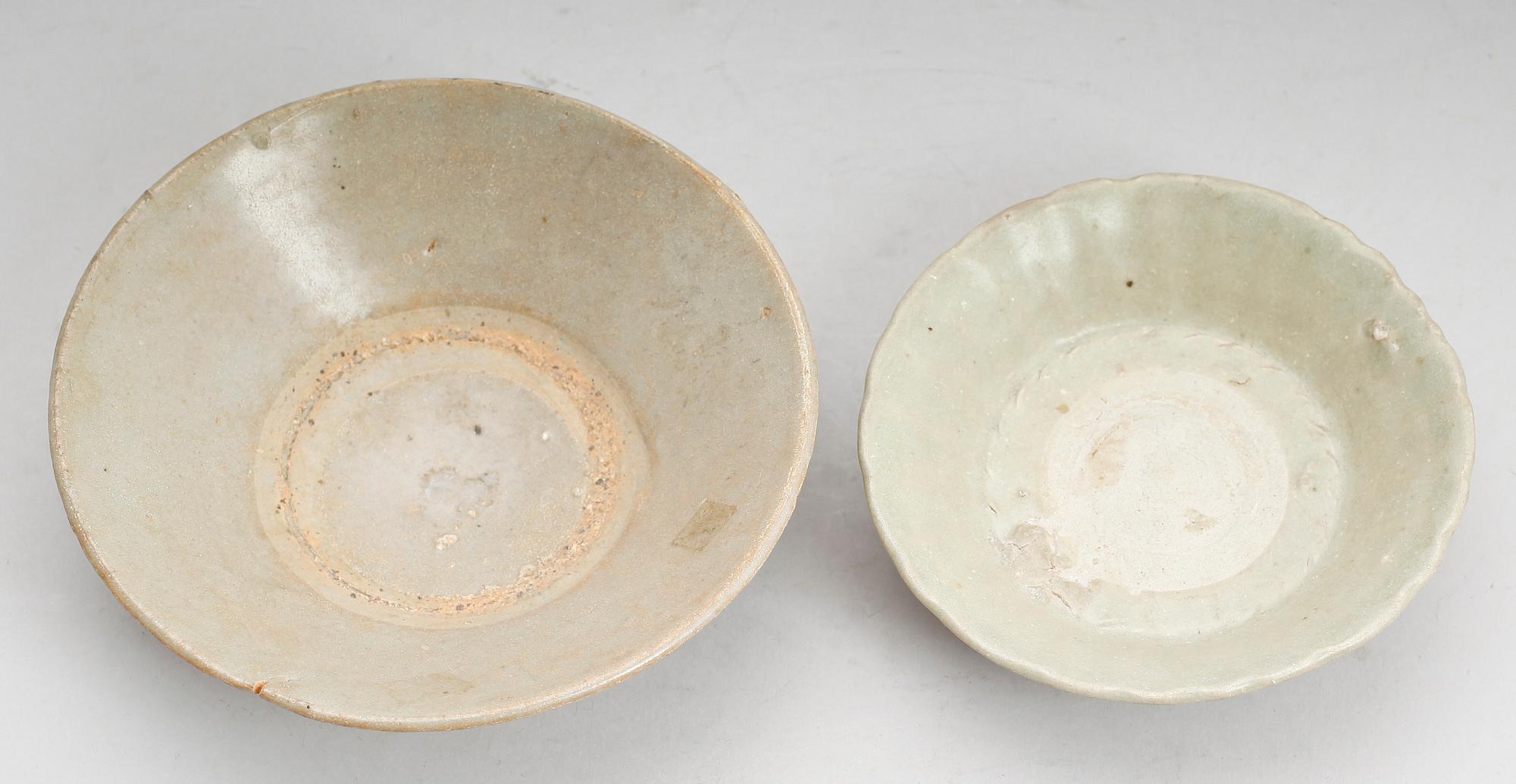 SKÅLAR, 2 st, lergods, Kina.