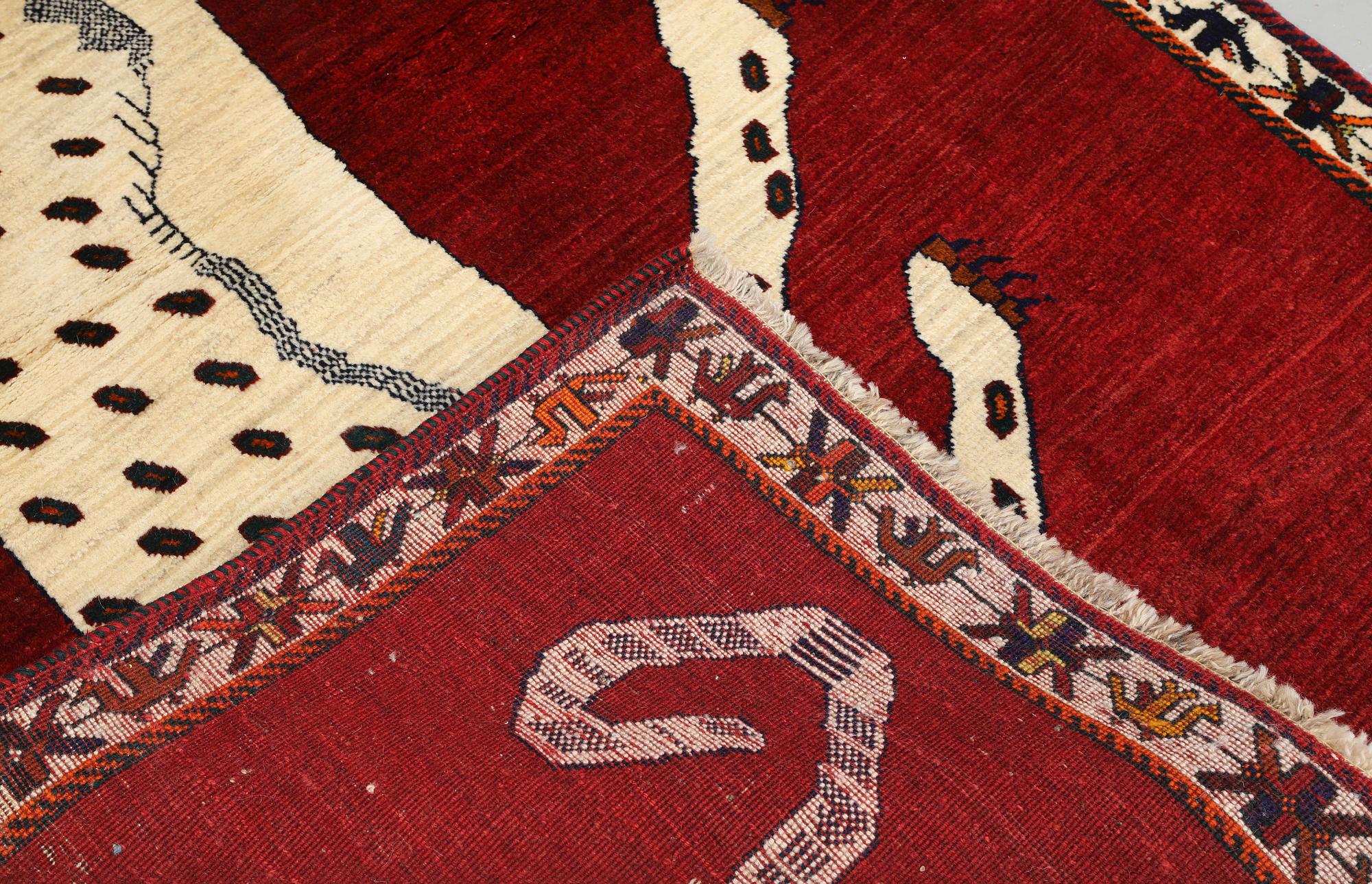 A Gashgai carpet, 190 x 120 cm.