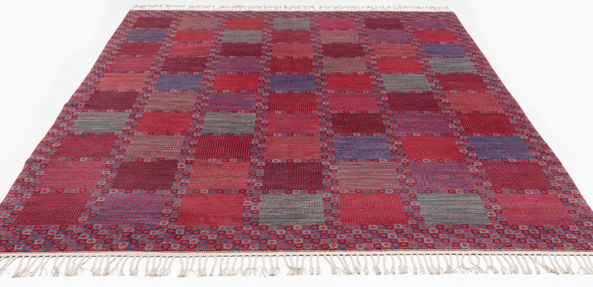 Barbro Nilsson, matta, "Rödingen", flossa, ca 365 x 244 cm, signerad AB MMF BN.