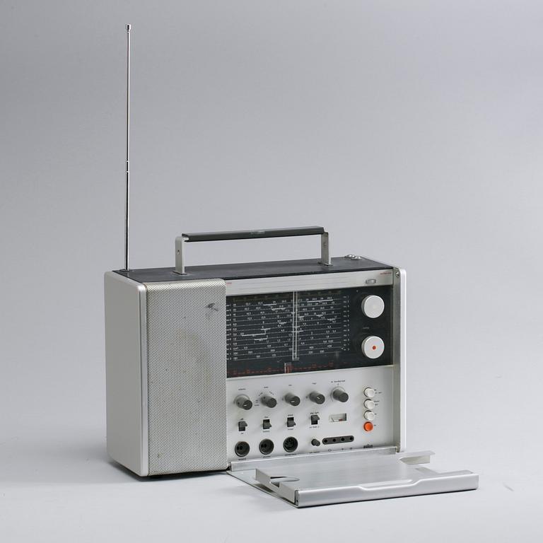 RADIO, Braun T1000, formgiven av Dieter Rams för Braun 1962.