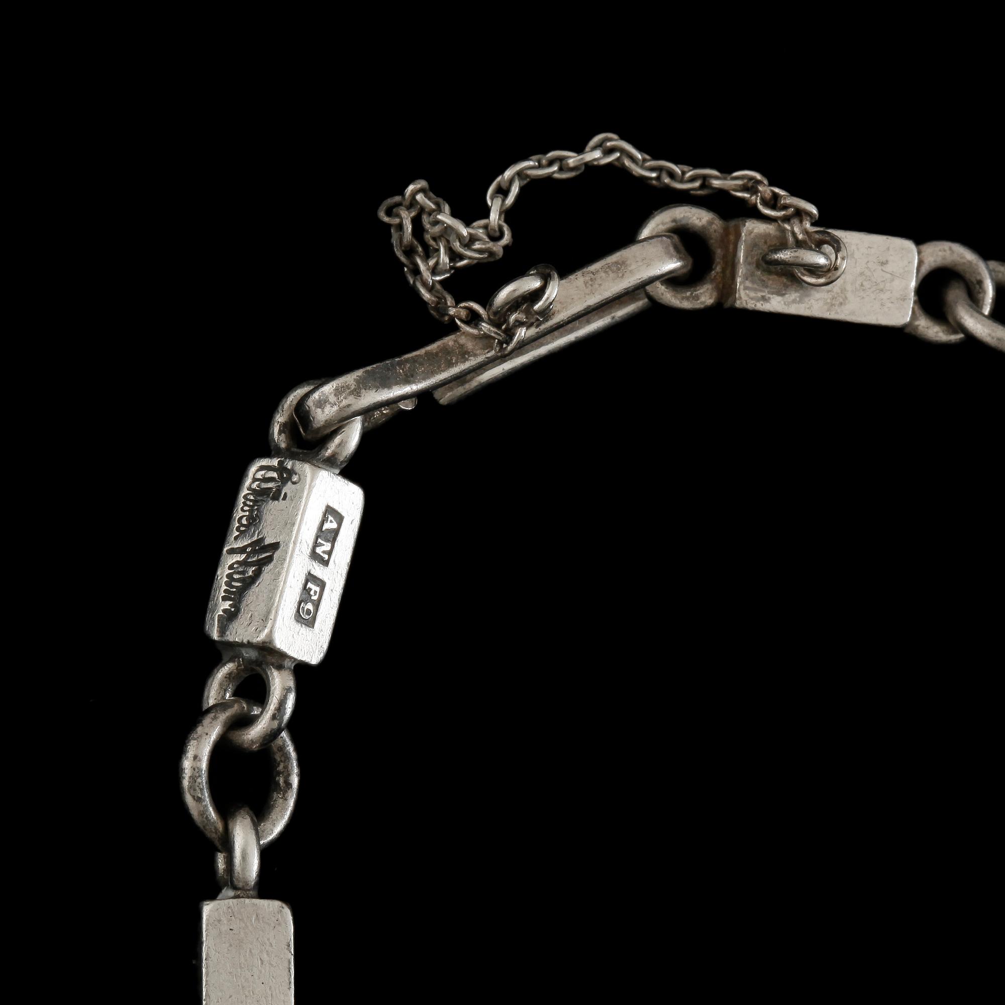 ARMBAND, silver, Wiwen Nilsson, Lund, 1956. Vikt 19g.