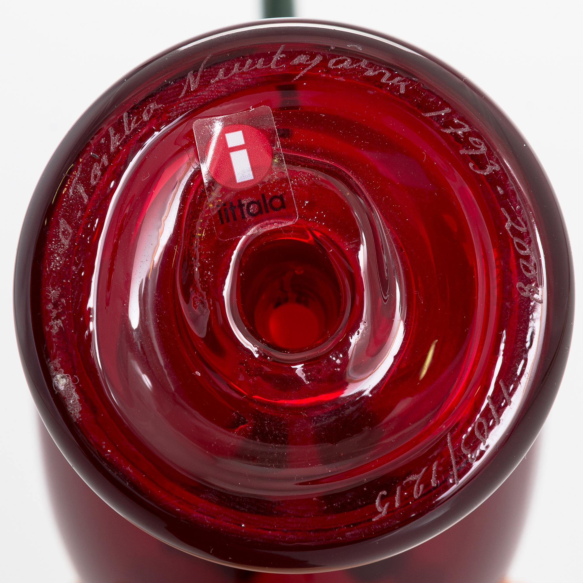 Oiva Toikka, Anniversary glass bird, Nuutajärvi 215 years, signed O. Toikka Nuutajärvi 1793-2008, numbered 1103/1215.